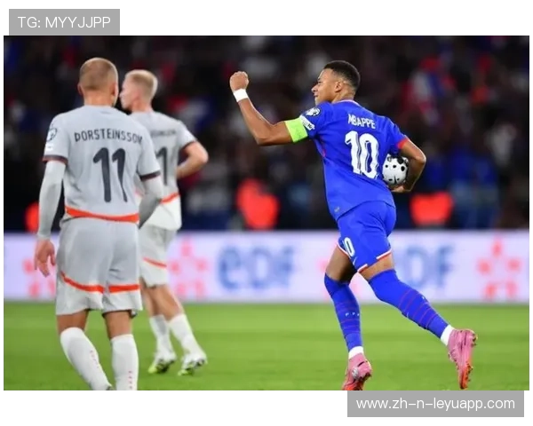 姆巴佩反越位低射破门，巴黎掌握主动